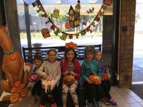 Children at the Great Pumpkin Decorating event